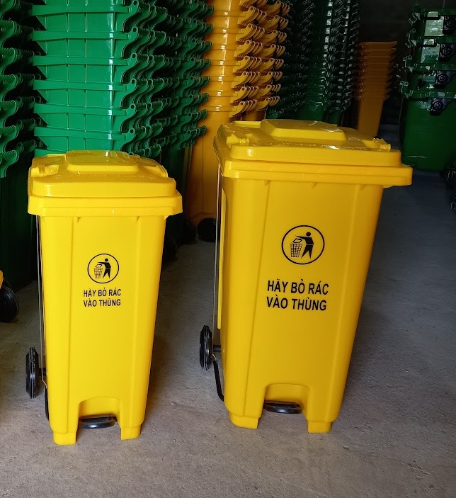 Thùng rác đạp chân 120 lít vàng